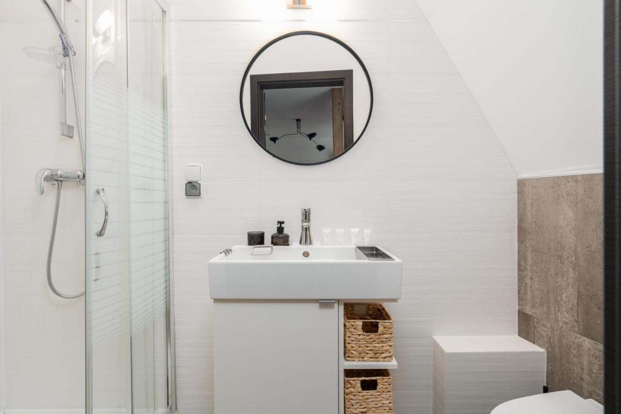 Apartamento Strzalowa By Renters *
