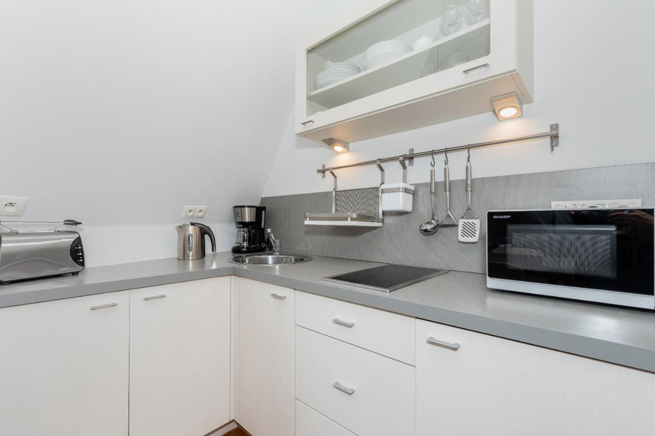 Strzalowa By Renters Apartamento